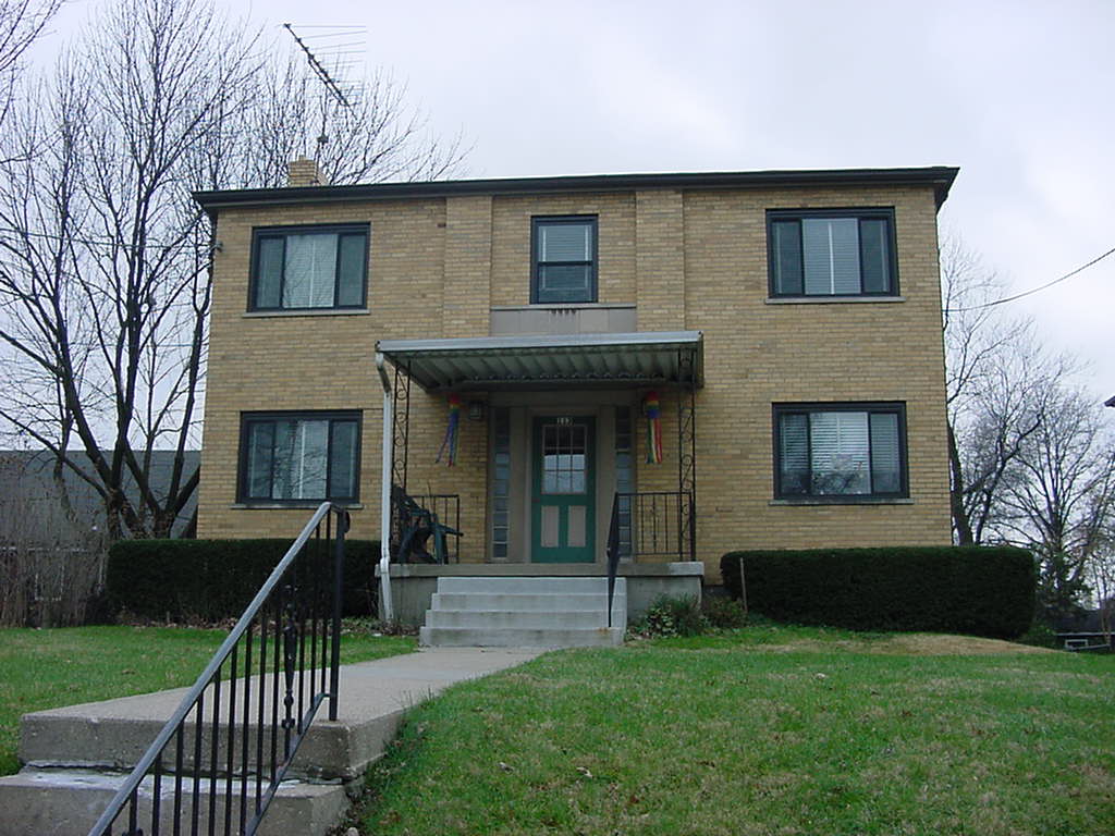 113 Delmar Ave Apt 3