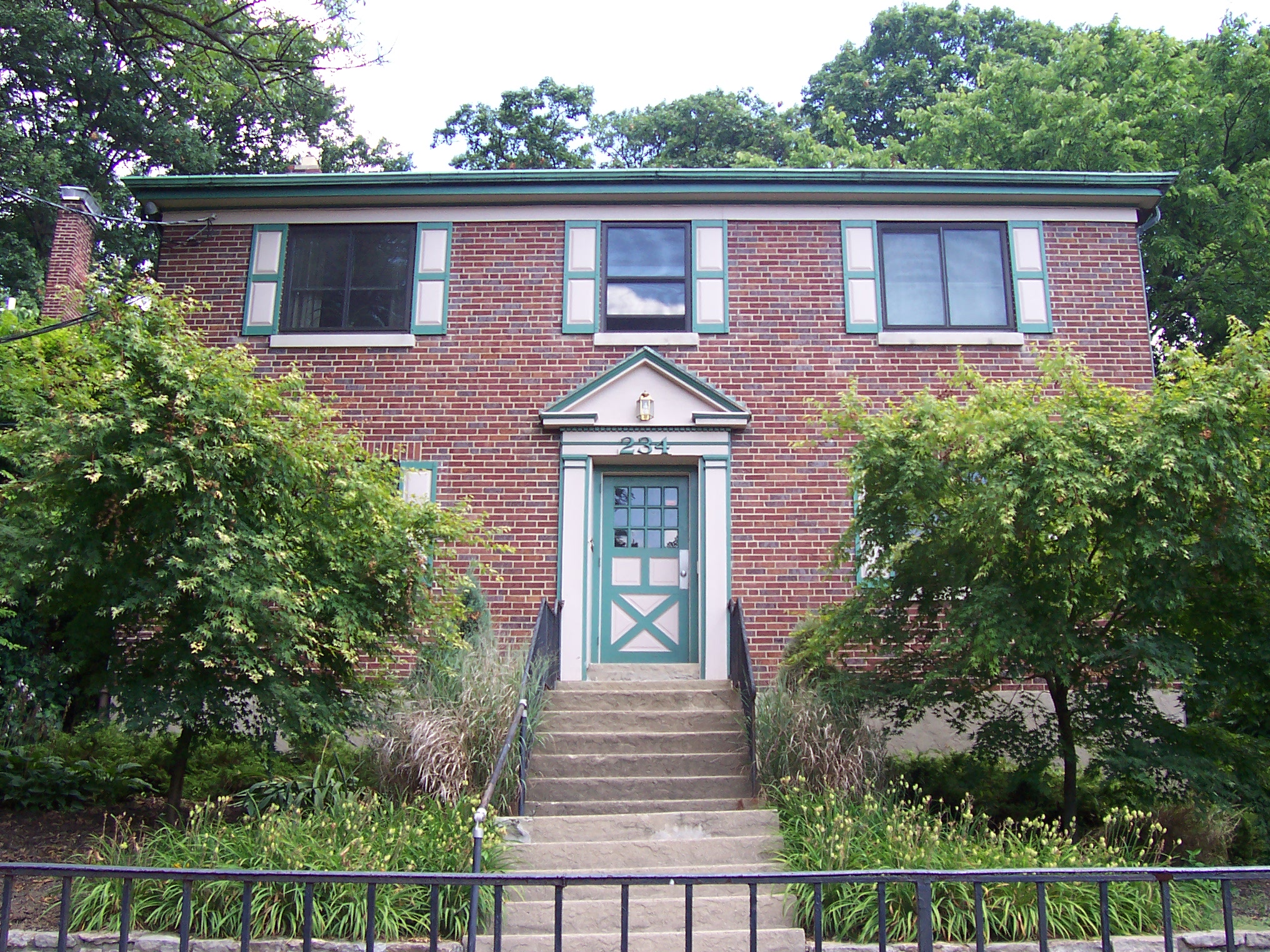 234 Woolper Ave Apt 3